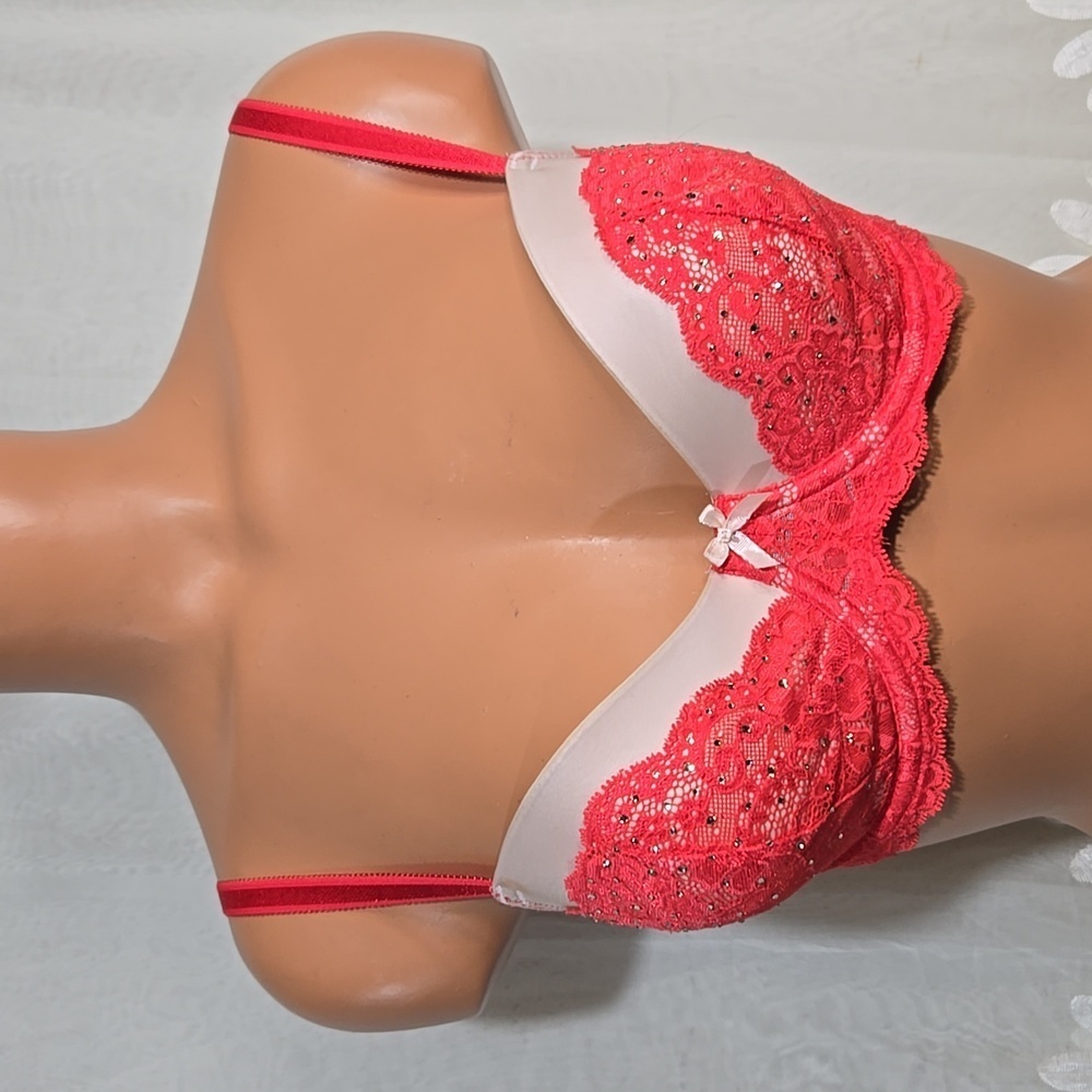 Victoria's Secret Red Dream Angels Lined Demi Bra sz 32DD